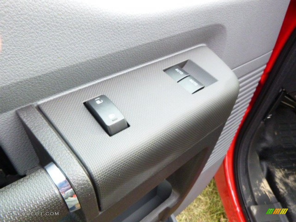 2015 F550 Super Duty XL Regular Cab 4x4 Dump Truck - Vermillion Red / Steel photo #13