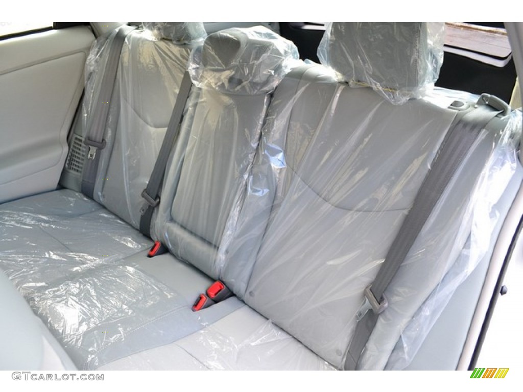 2015 Prius Four Hybrid - Classic Silver Metallic / Misty Gray photo #7