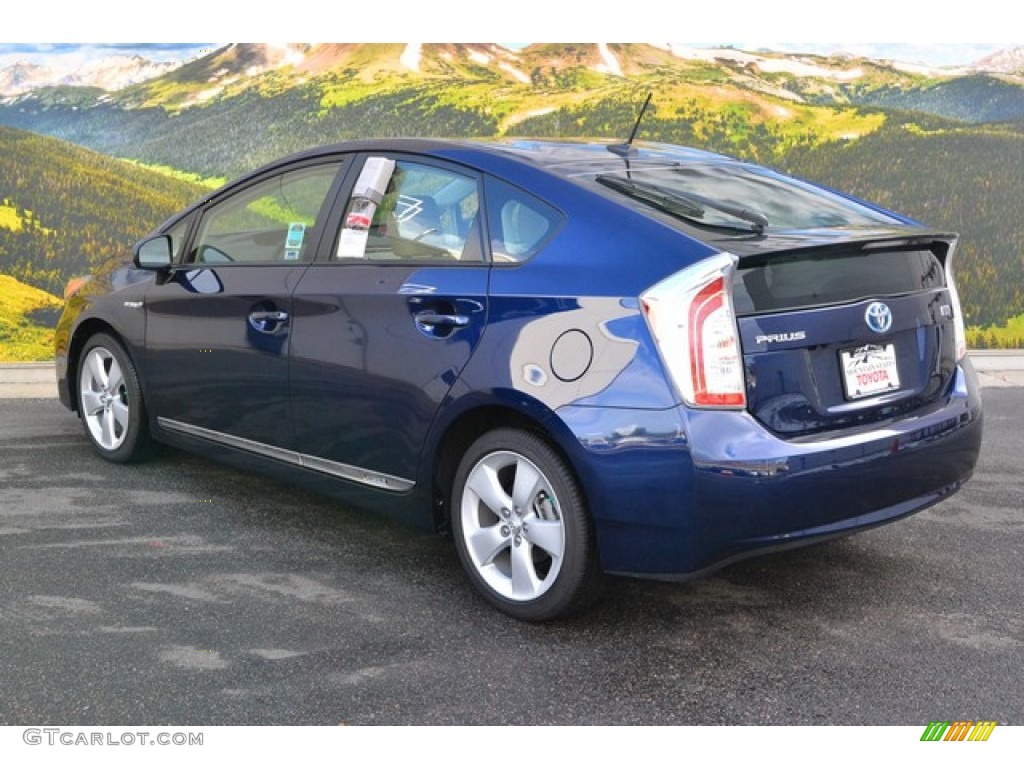 2015 Toyota Prius Five Hybrid Exterior Photos