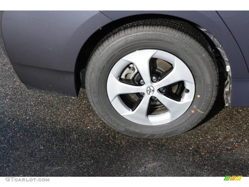 2015 Toyota Prius Two Hybrid Wheel Photo #99342742