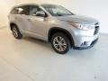 2015 Silver Sky Metallic Toyota Highlander LE  photo #4