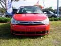 Vermillion Red - Focus SE Sedan Photo No. 1