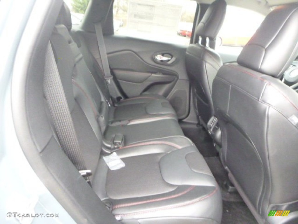 Trailhawk Black Interior 2015 Jeep Cherokee Trailhawk 4x4 Photo #99352495