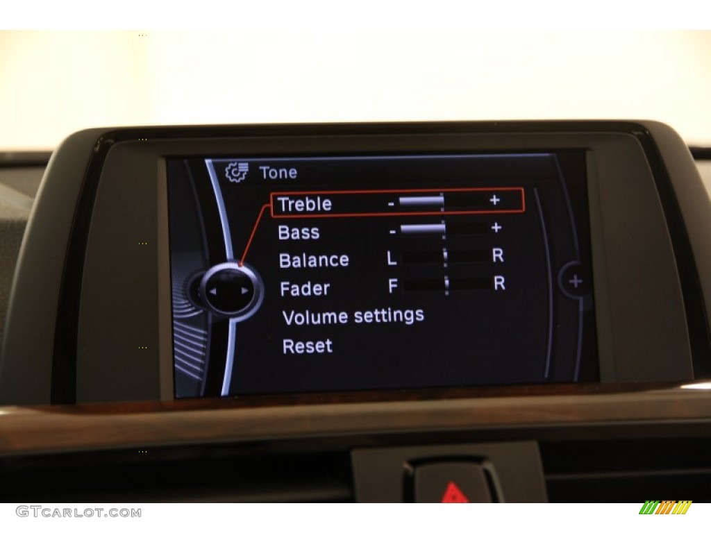 2013 3 Series 328i xDrive Sedan - Jet Black / Venetian Beige photo #31