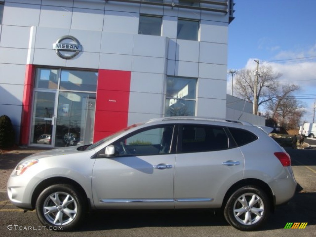 2011 Rogue SV AWD - Silver Ice Metallic / Black photo #8
