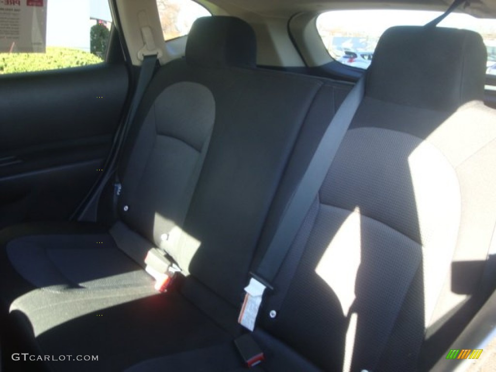 2011 Rogue SV AWD - Silver Ice Metallic / Black photo #13