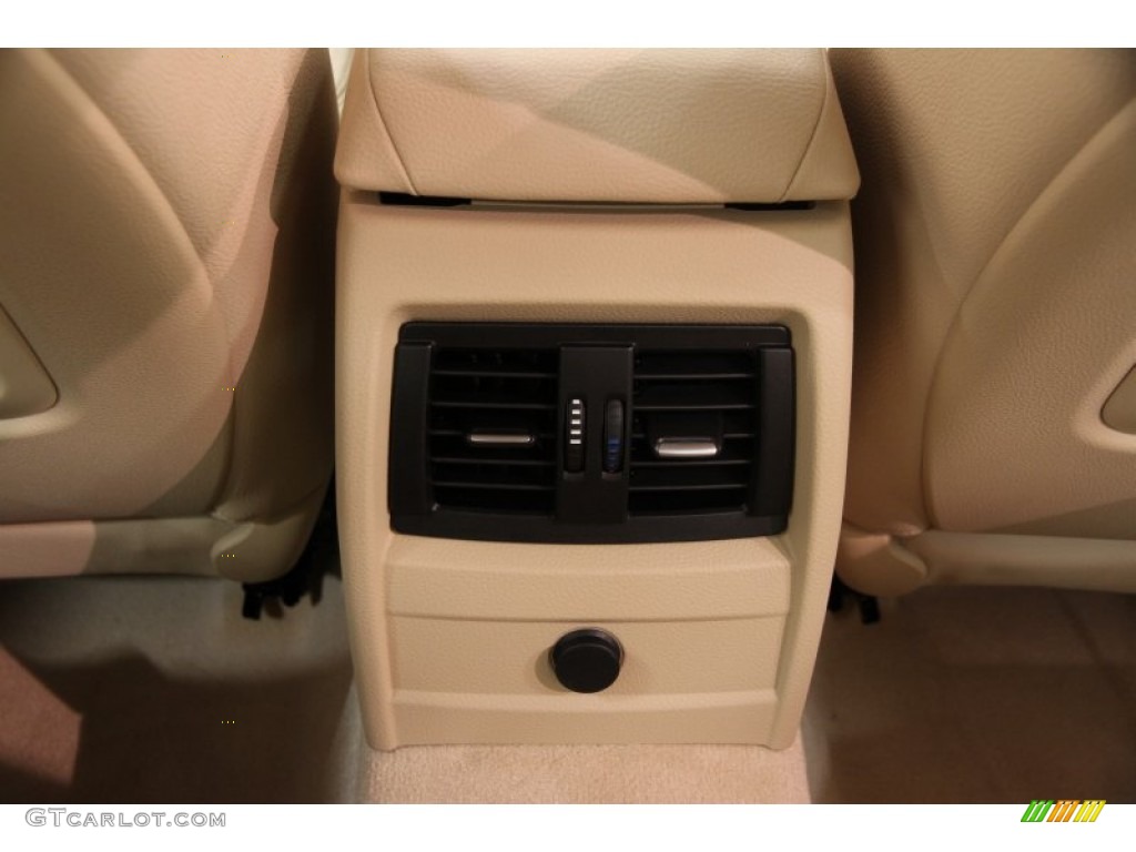 2013 3 Series 328i xDrive Sedan - Jet Black / Venetian Beige photo #43