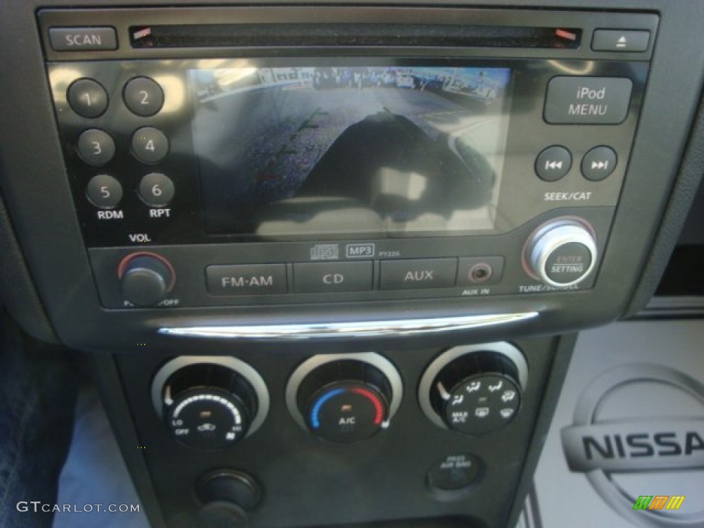 2011 Rogue SV AWD - Silver Ice Metallic / Black photo #24