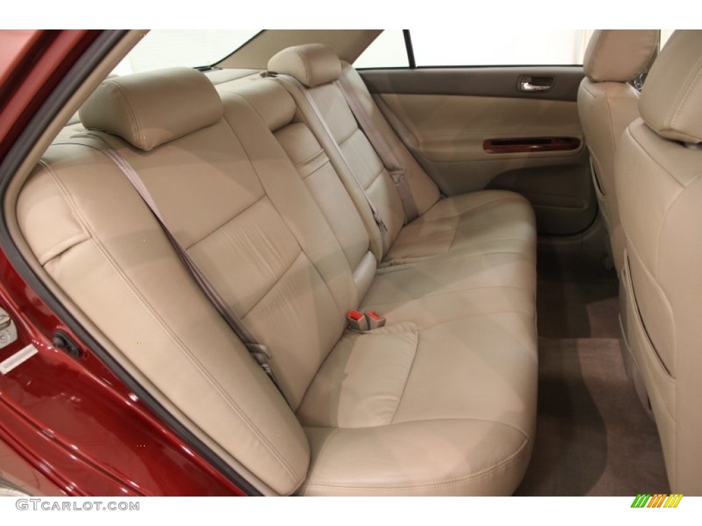 2003 Camry XLE - Salsa Red Pearl / Taupe photo #12