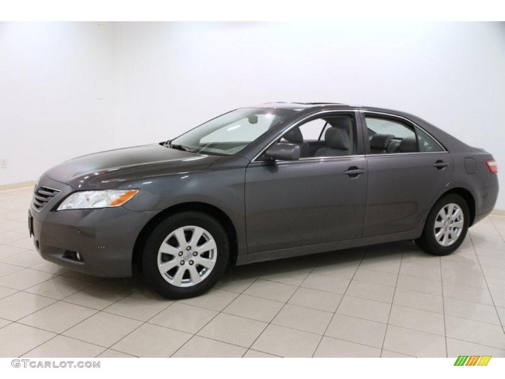 2007 Toyota Camry XLE V6 Exterior Photos