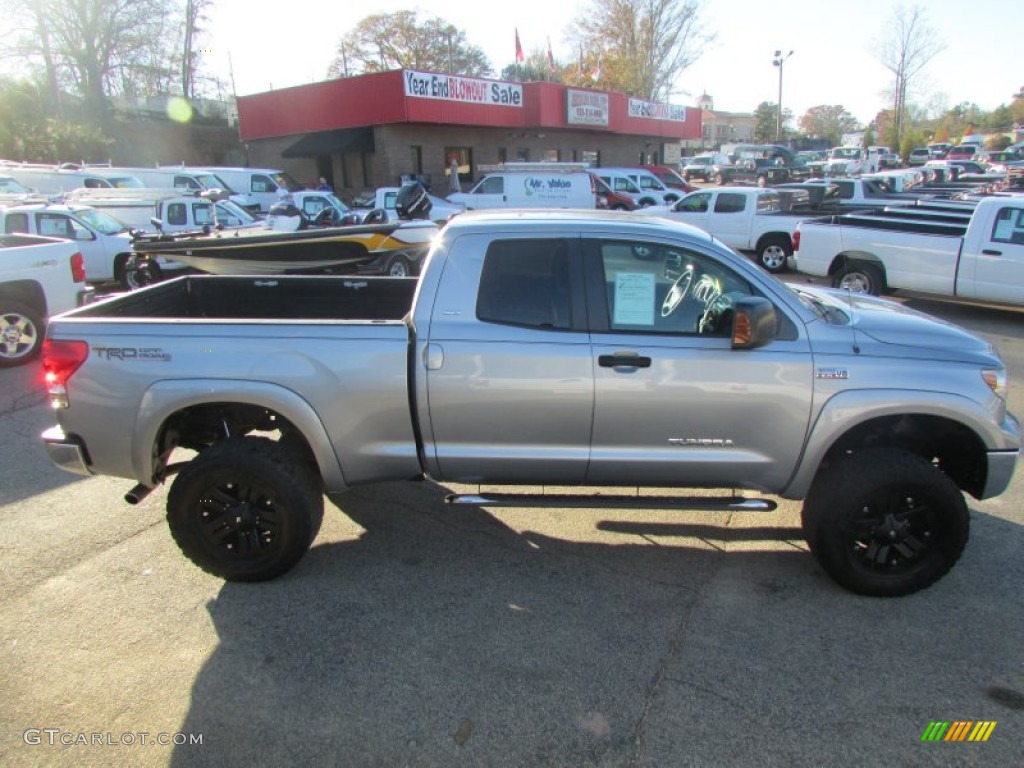 2007 Tundra SR5 Double Cab 4x4 - Pyrite Mica / Black photo #7