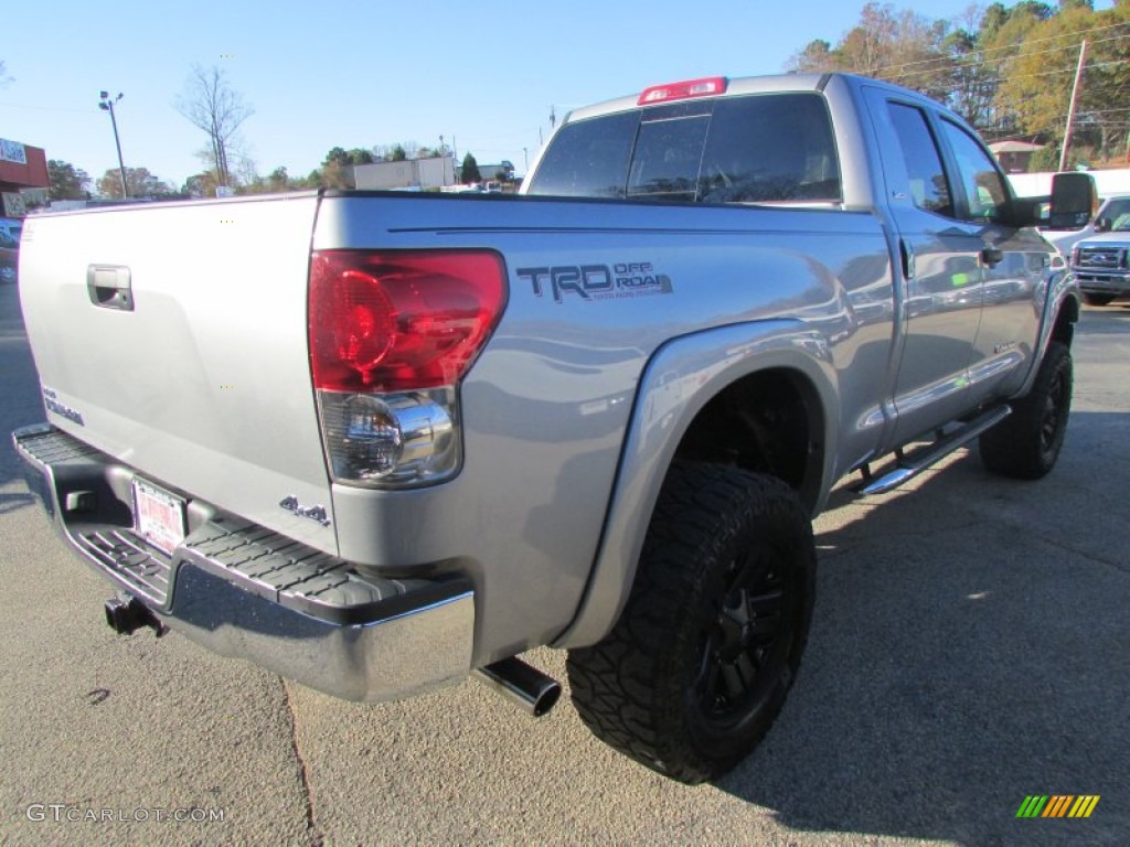 2007 Tundra SR5 Double Cab 4x4 - Pyrite Mica / Black photo #8