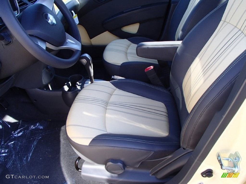 2015 Chevrolet Spark LS Front Seat Photos