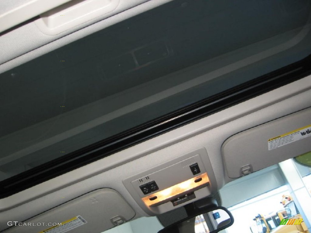2007 Silverado 1500 LTZ Crew Cab 4x4 - Blue Granite Metallic / Light Cashmere/Ebony Black photo #10