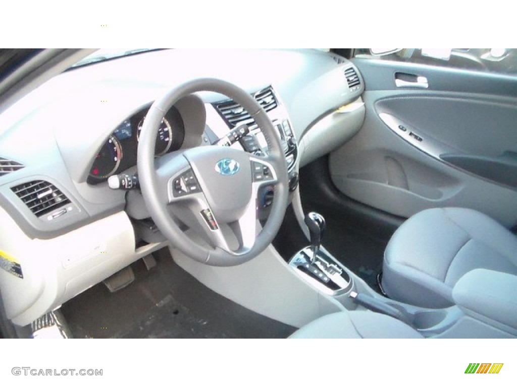 Gray Interior 2015 Hyundai Accent Sport 5-Door Photo #99380909
