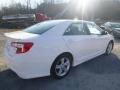Super White - Camry SE Photo No. 3