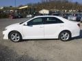 Super White - Camry SE Photo No. 6