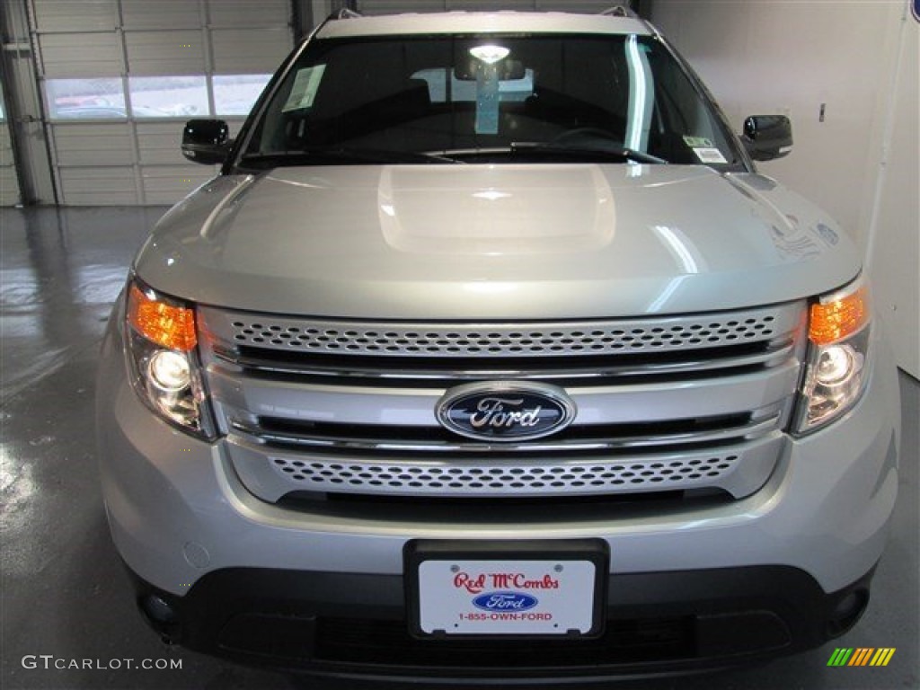 2015 Explorer XLT - Ingot Silver / Charcoal Black photo #2