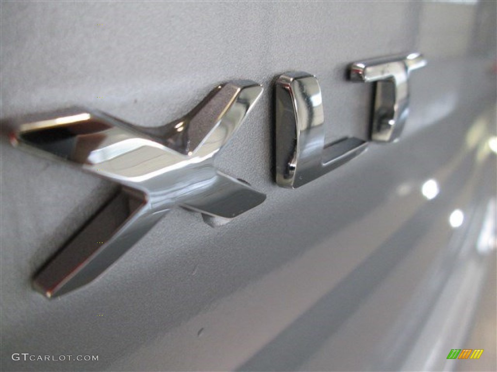 2015 Explorer XLT - Ingot Silver / Charcoal Black photo #7