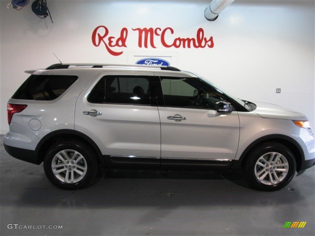 2015 Explorer XLT - Ingot Silver / Charcoal Black photo #9
