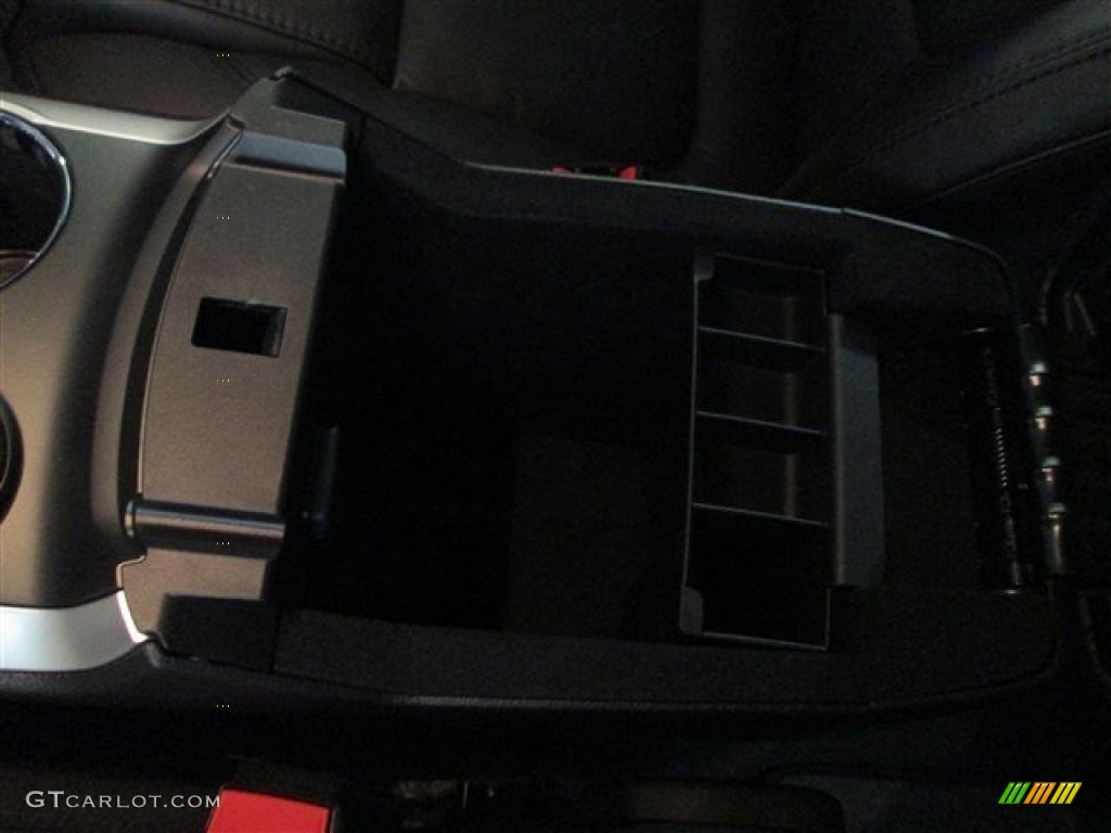 2015 Explorer XLT - Ingot Silver / Charcoal Black photo #25
