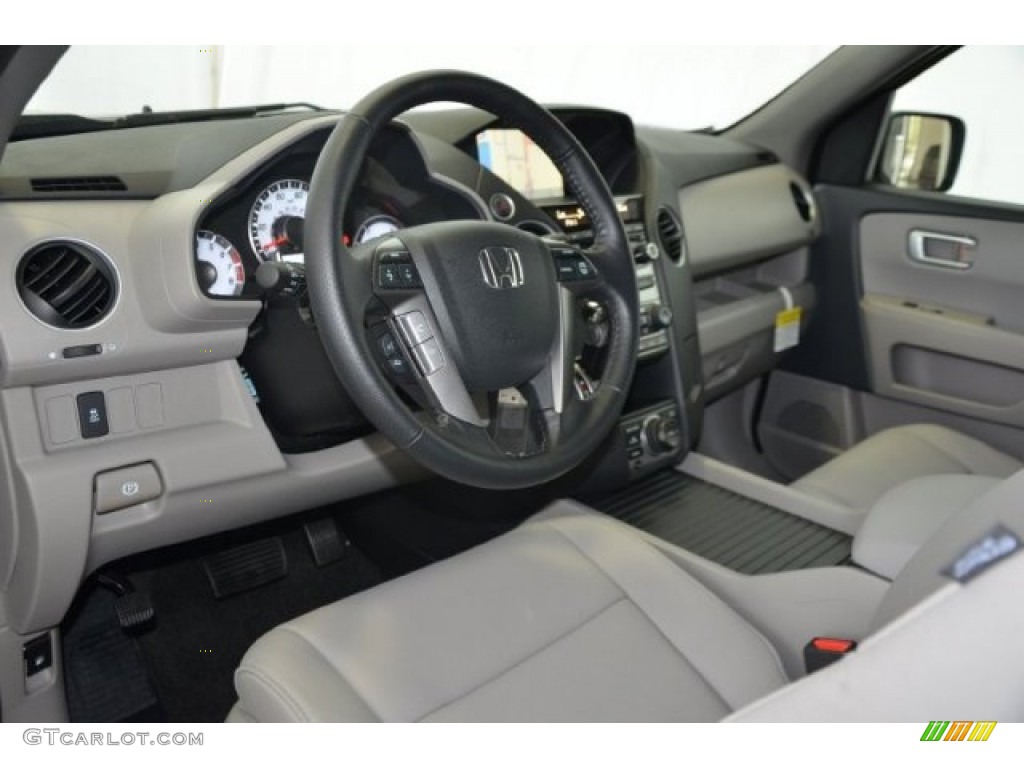 2015 Pilot EX-L - Alabaster Silver Metallic / Gray photo #10