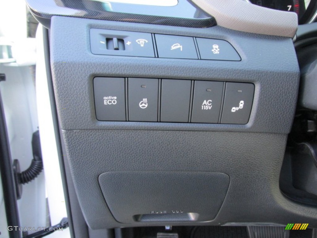 2015 Hyundai Santa Fe Limited Controls Photo #99398453