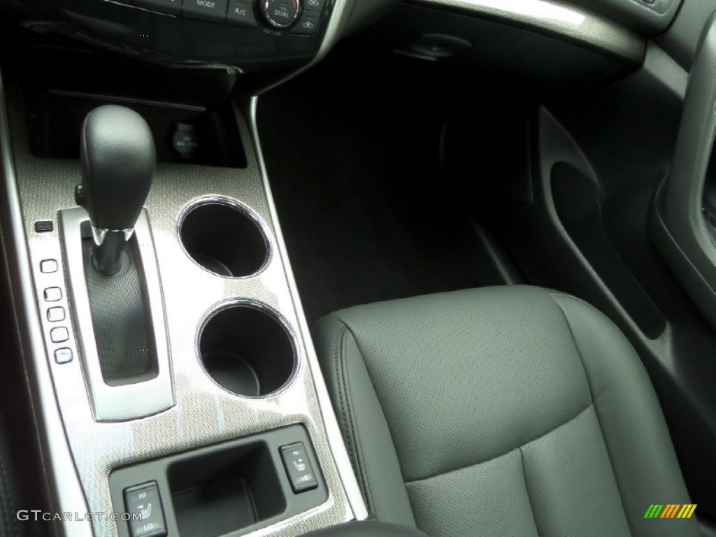 2014 Altima 2.5 SL - Pearl White / Charcoal photo #20
