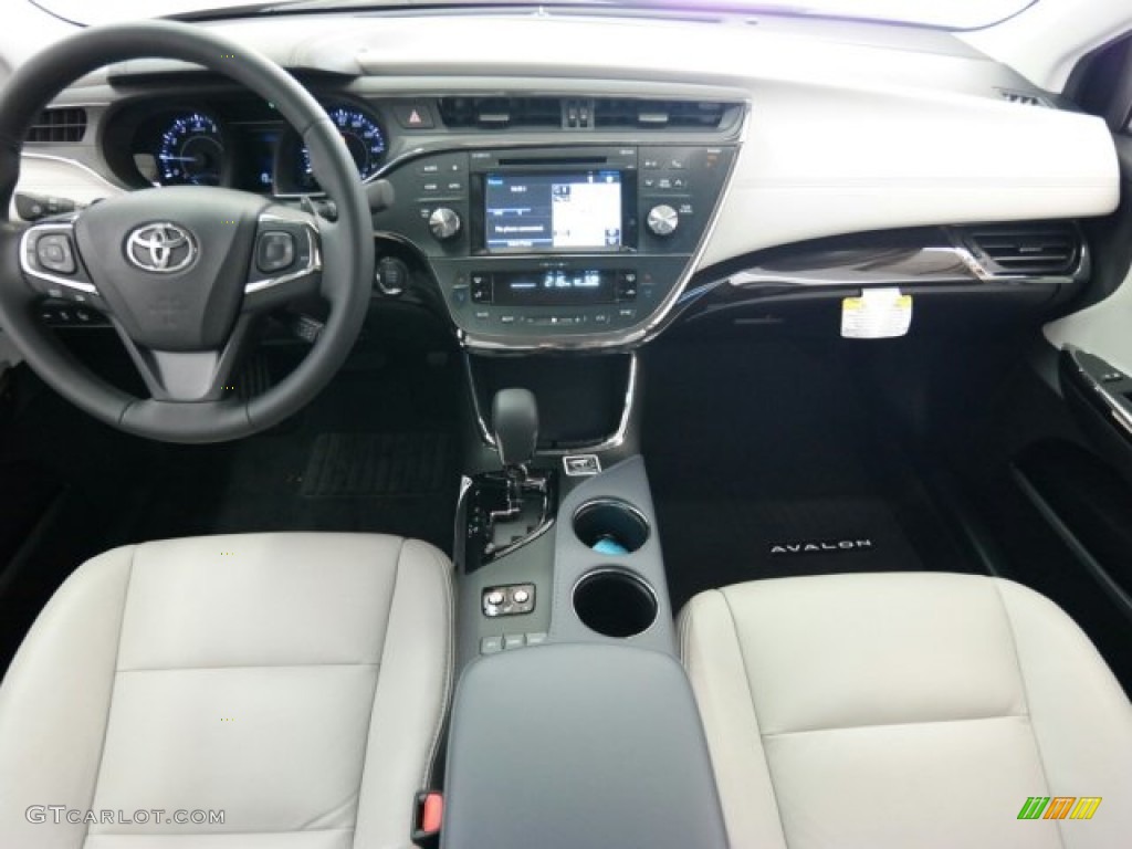 2015 Toyota Avalon XLE Touring Light Gray Dashboard Photo #99403865