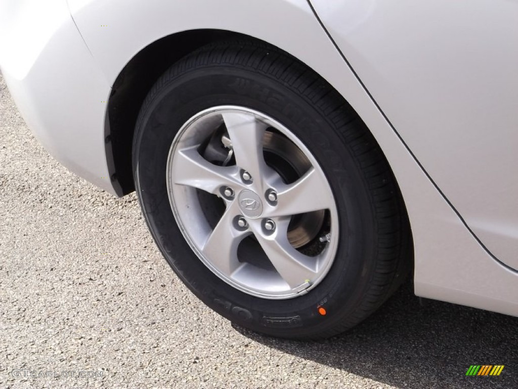 2015 Elantra SE Sedan - Shimmering Air Silver / Gray photo #3