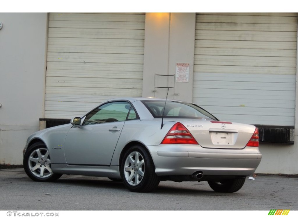 2001 SLK 230 Kompressor Roadster - Brilliant Silver Metallic / Charcoal Black photo #28