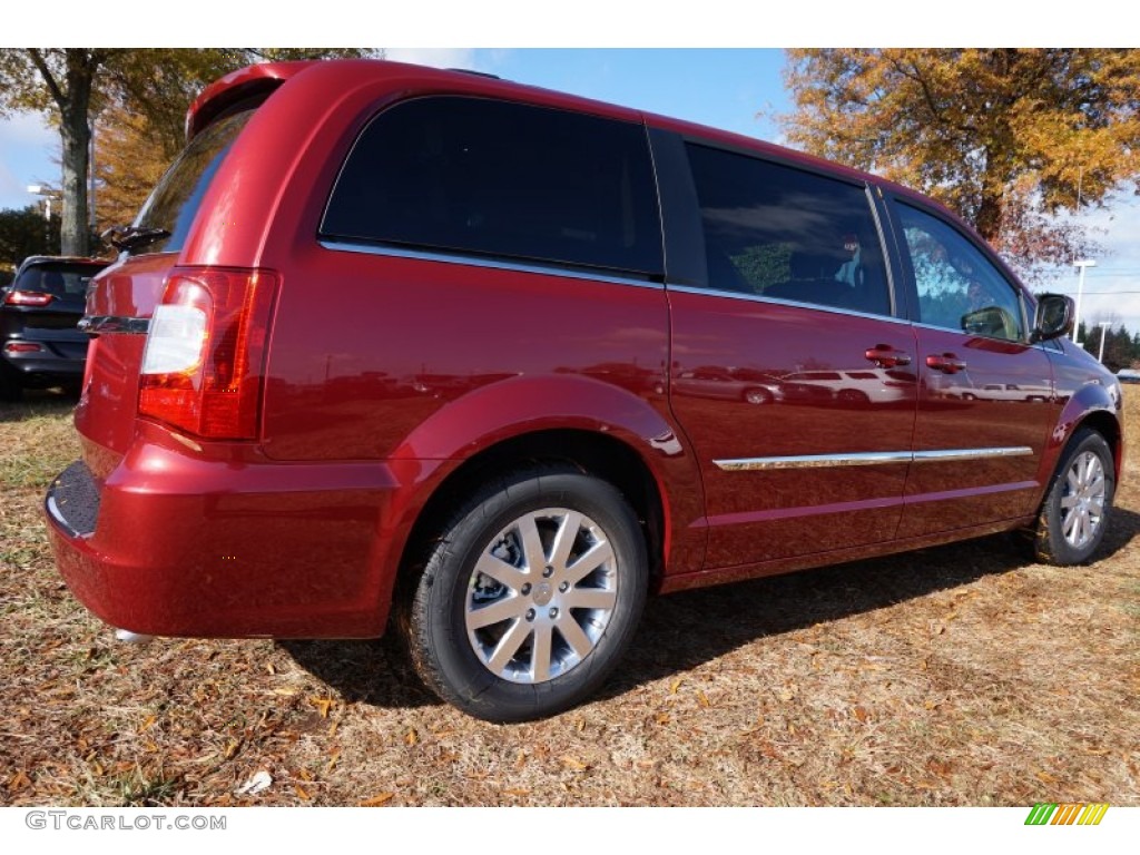 2015 Town & Country Touring - Deep Cherry Red Crystal Pearl / Dark Frost Beige/Medium Frost Beige photo #3