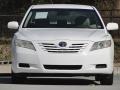 Super White - Camry LE Photo No. 6