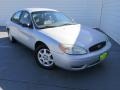 Silver Frost Metallic 2005 Ford Taurus SE