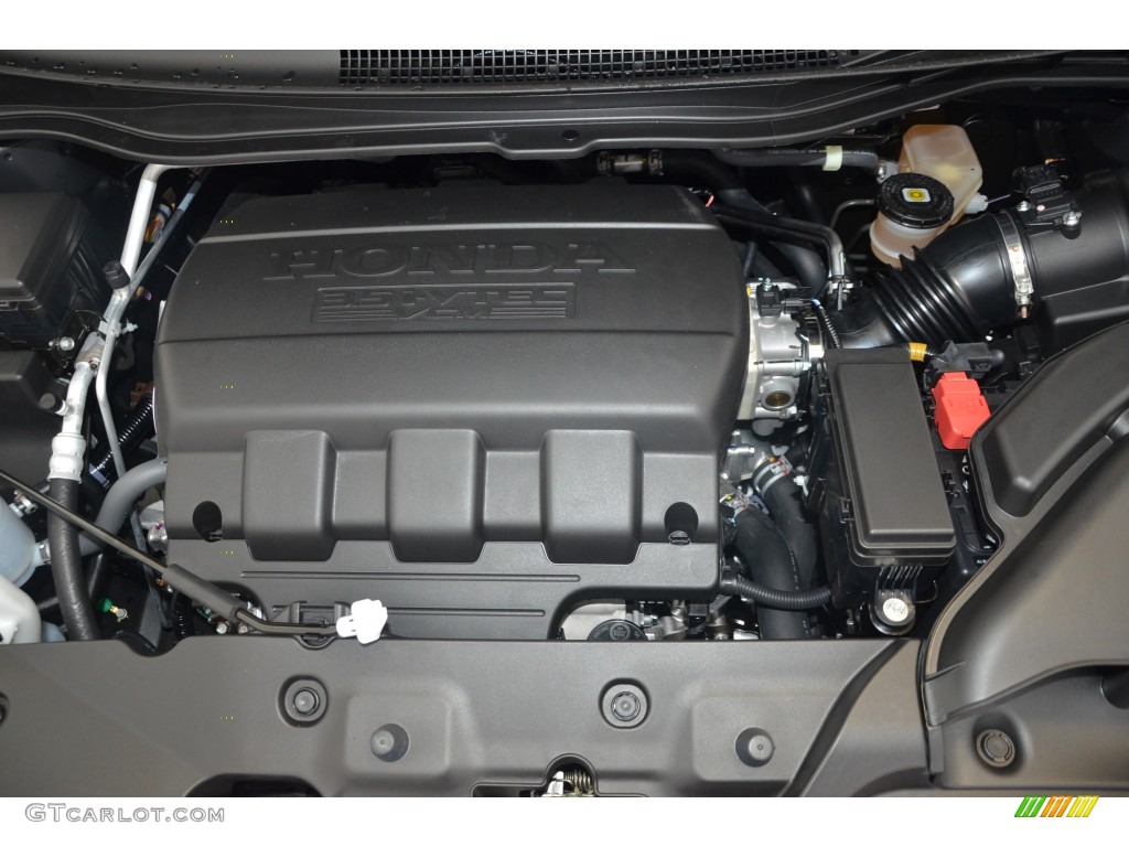 2015 Honda Odyssey EX-L Engine Photos