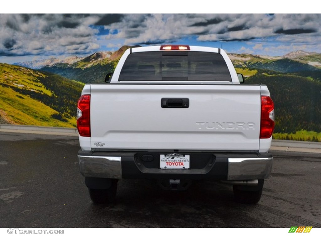 2015 Tundra SR5 Double Cab 4x4 - Super White / Sand Beige photo #4