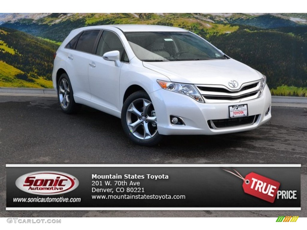 Blizzard Pearl Toyota Venza