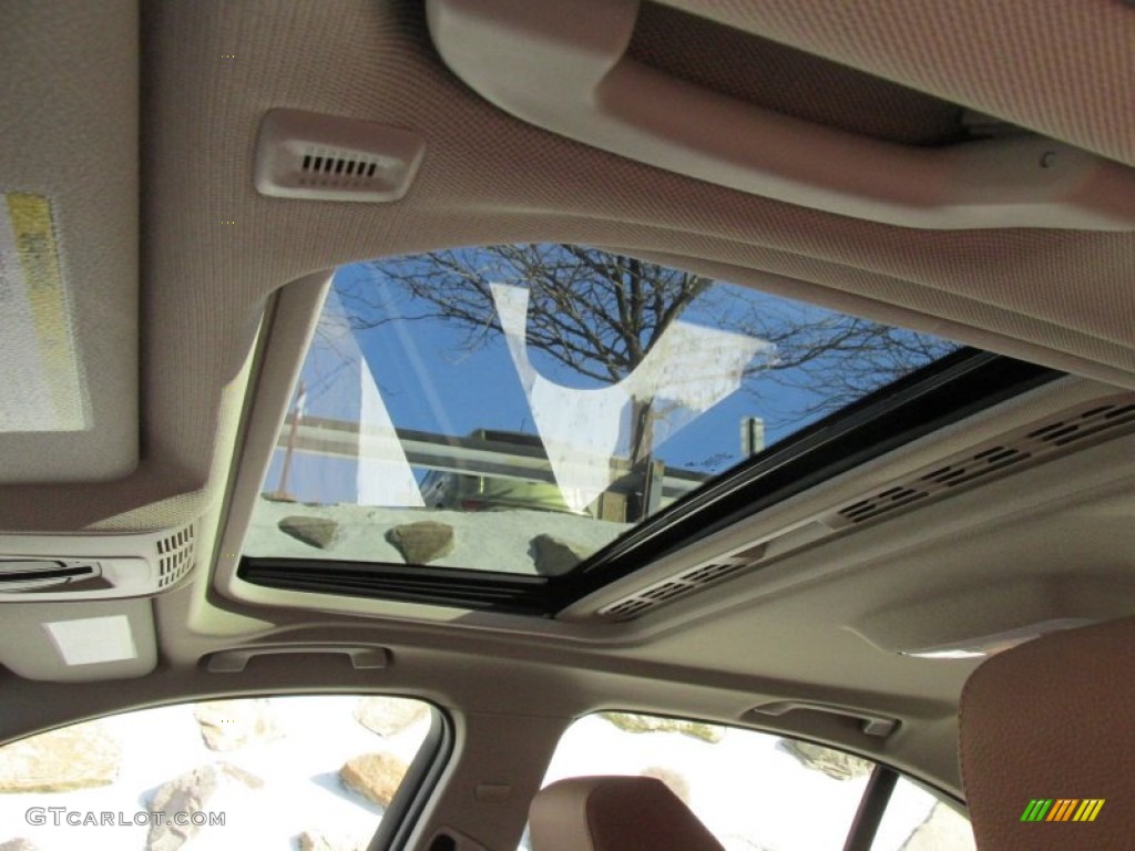 2015 3 Series 328i xDrive Sedan - Alpine White / Saddle Brown photo #12