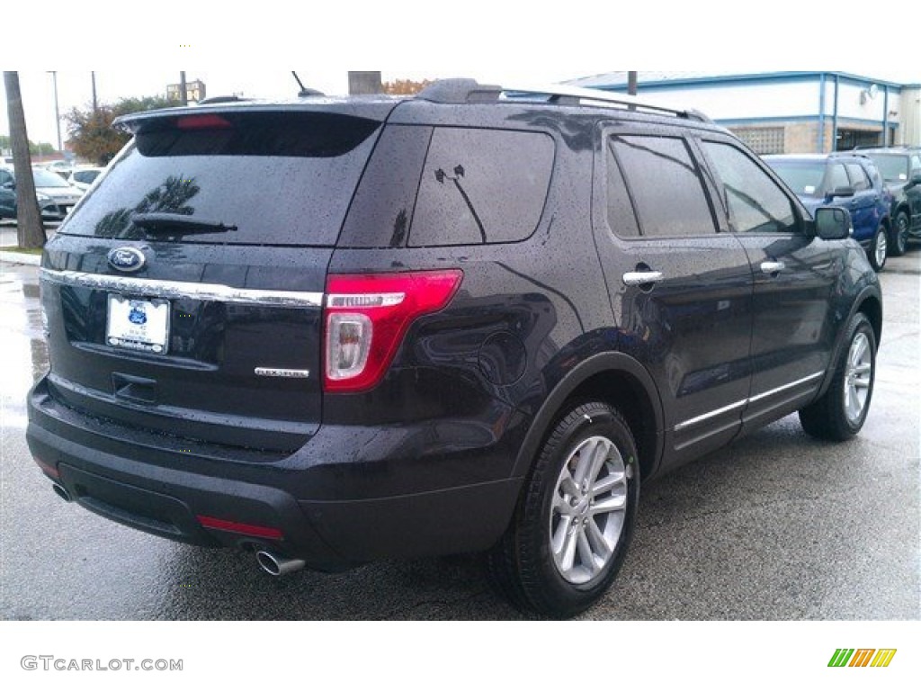 2015 Explorer XLT - Dark Side / Medium Light Stone photo #3