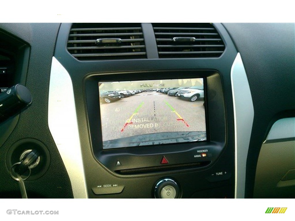 2015 Explorer XLT - Dark Side / Medium Light Stone photo #16