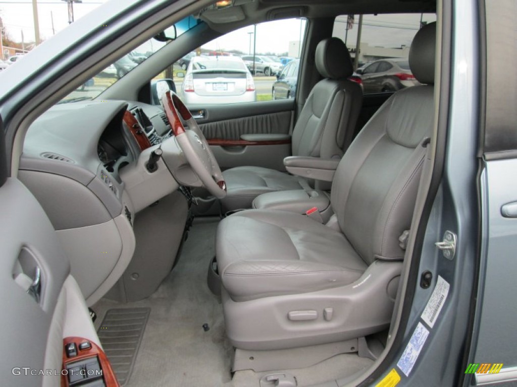 2004 Toyota Sienna XLE AWD Interior Color Photos