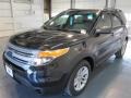 2015 Tuxedo Black Ford Explorer FWD  photo #3