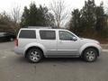 Brilliant Silver - Pathfinder Silver 4x4 Photo No. 7