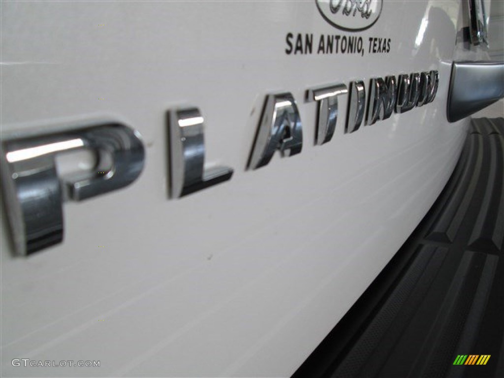 2015 Expedition EL Platinum - White Platinum Metallic Tri-Coat / Platinum Brunello photo #7