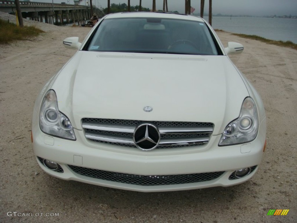 2009 CLS 550 - Arctic White / Cashmere photo #2