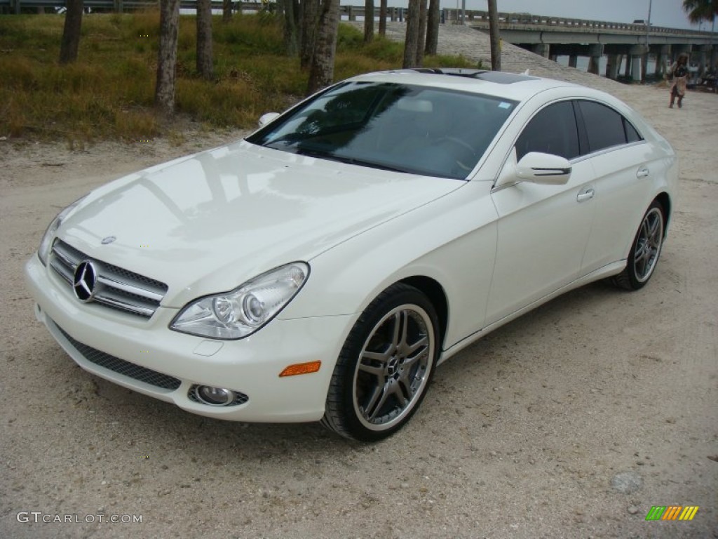 2009 CLS 550 - Arctic White / Cashmere photo #3