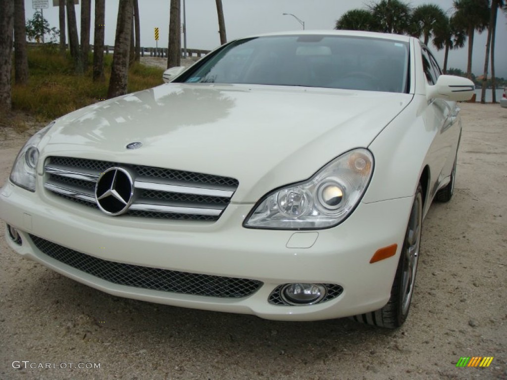 2009 CLS 550 - Arctic White / Cashmere photo #33