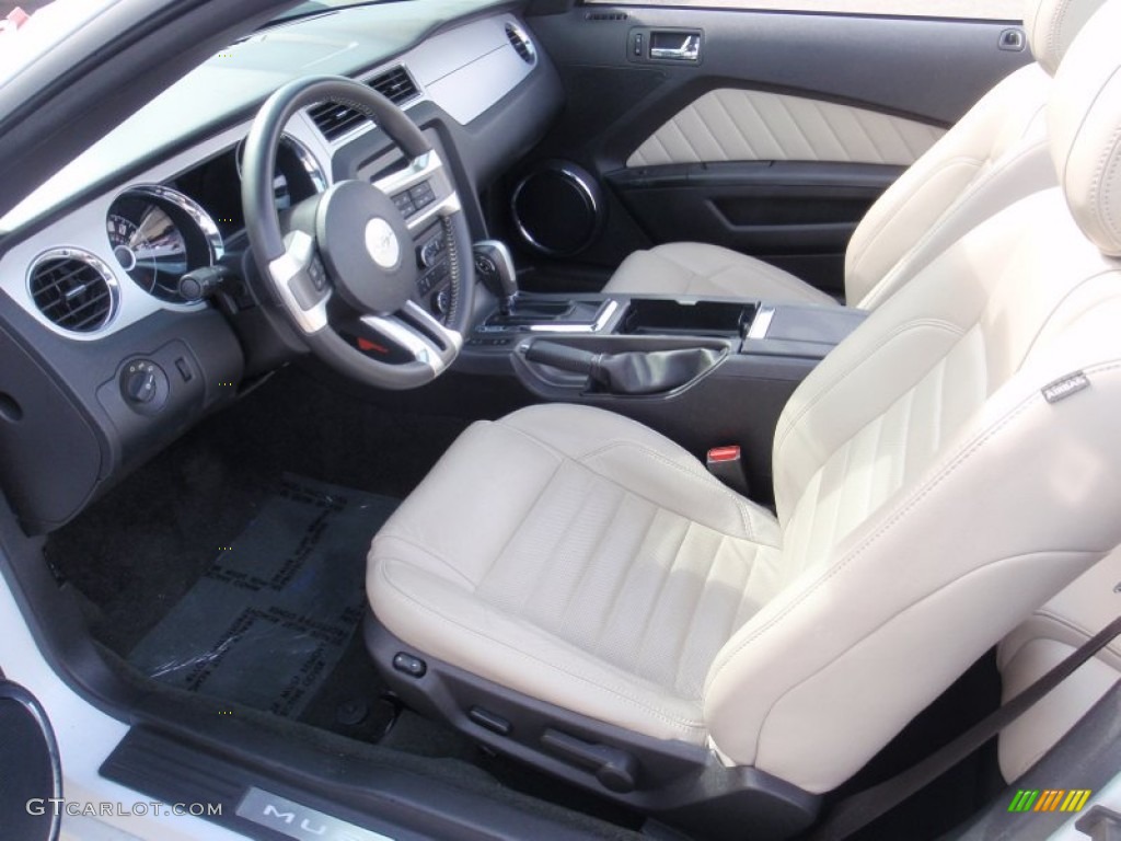 2014 Mustang V6 Premium Convertible - White / Medium Stone photo #19