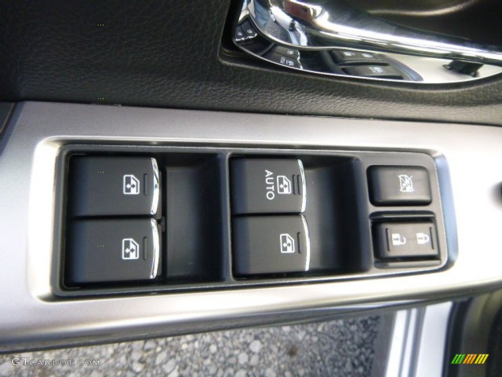 2015 Subaru Impreza 2.0i Limited 4 Door Controls Photo #99441280