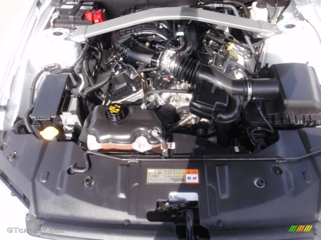 2014 Ford Mustang V6 Premium Convertible Engine Photos